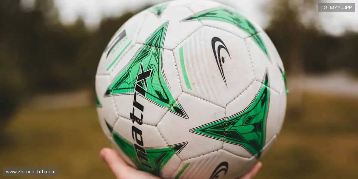 弹幕狂欢，万人同屏共热血！💬🔥