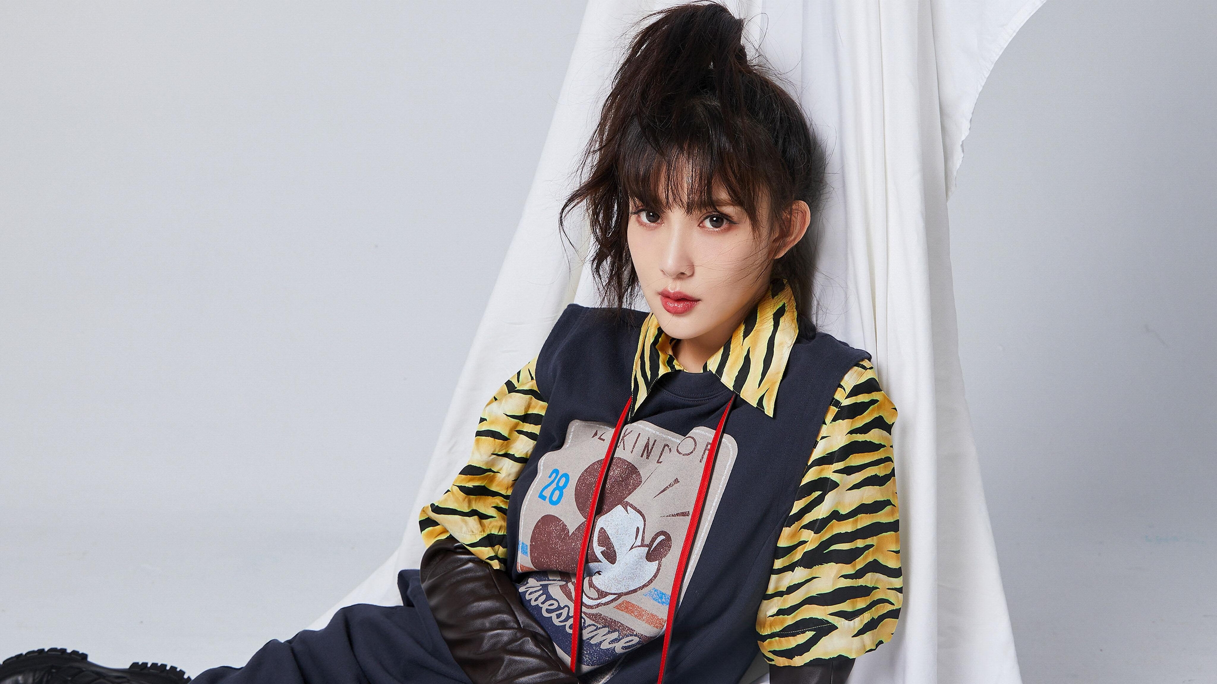 华体会在线下载-大耳杯：欧冠淘汰赛对阵出炉，悬念十足，欧冠大耳朵杯材质