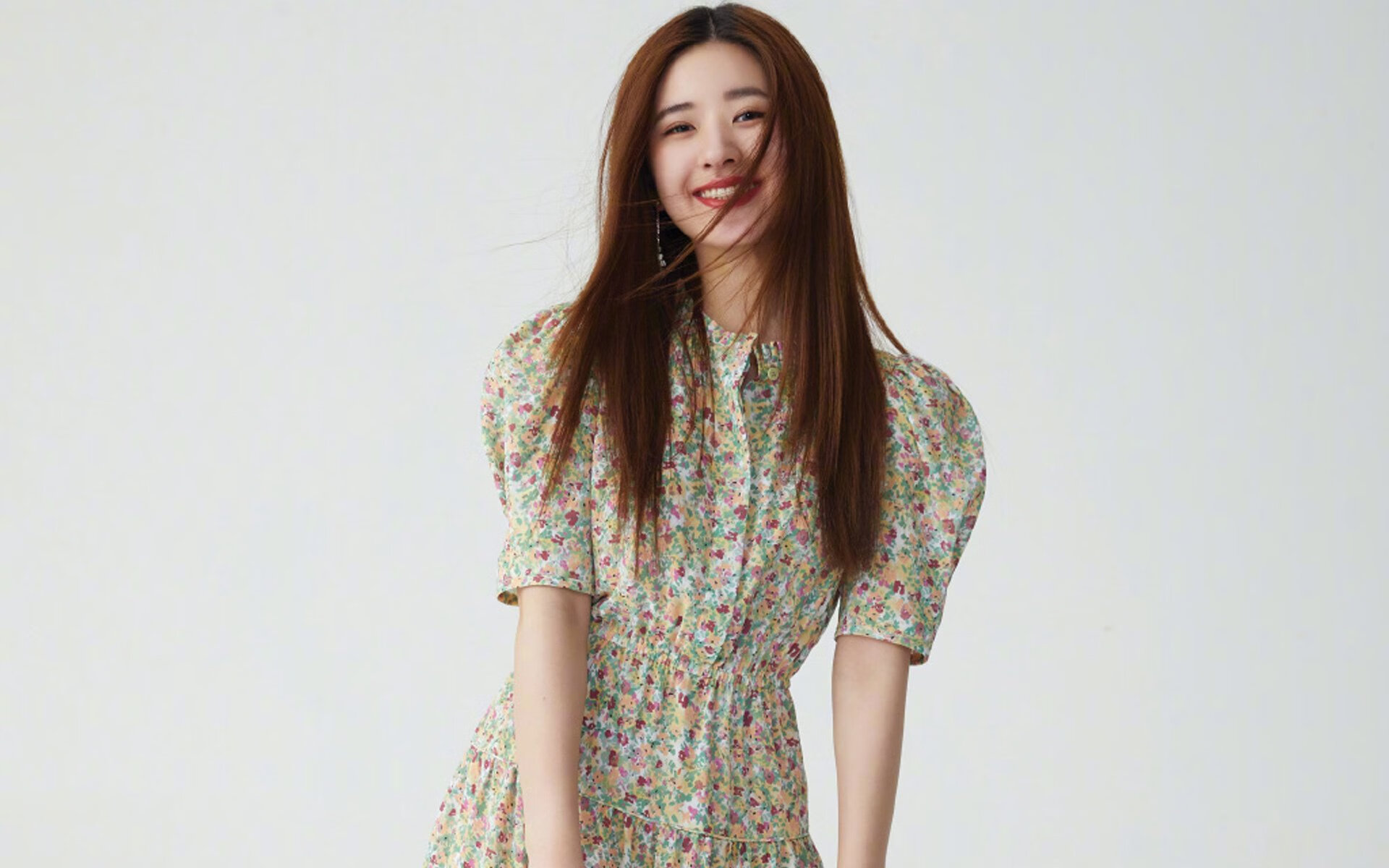 国家队后防组合尝试新搭配提升防守稳定性，后防是什么