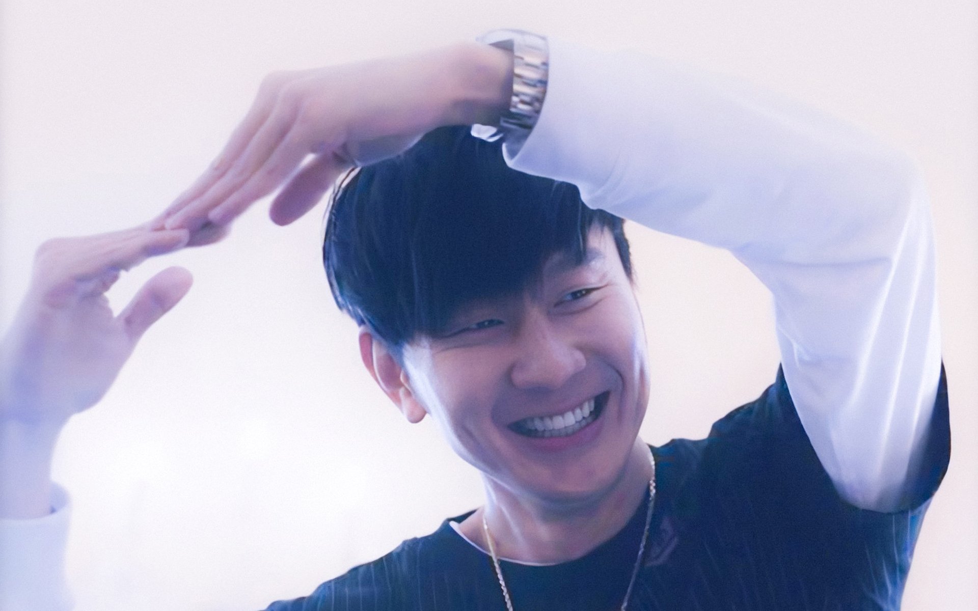 教练组临场调整迅速应对节奏变化,著名教练的临场发挥