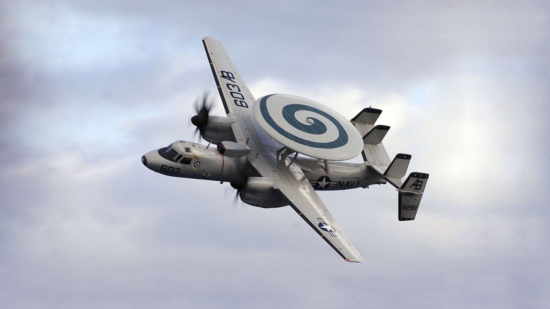 中国足球青训基地建设与管理创新模式，国家足球青训基地